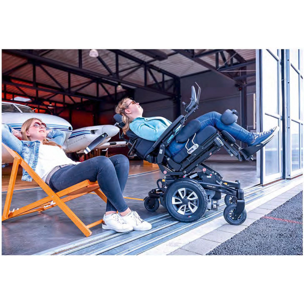 Polecamy Wózek inwalidzki elektryczny z funkcją pionizacji ICHAIR SKY, Meyra z oferty sklep medyczny.store  | MEYRA  | atrakc...